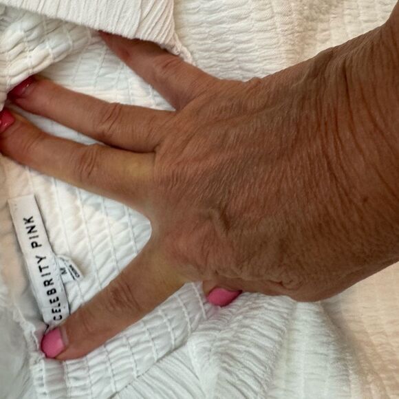 Celebrity Pink Long Sleeve Smocked Peasant Top Size M - Picture 6 of 8